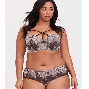 Torrid strappy bra & panty set. Panty sz 1.